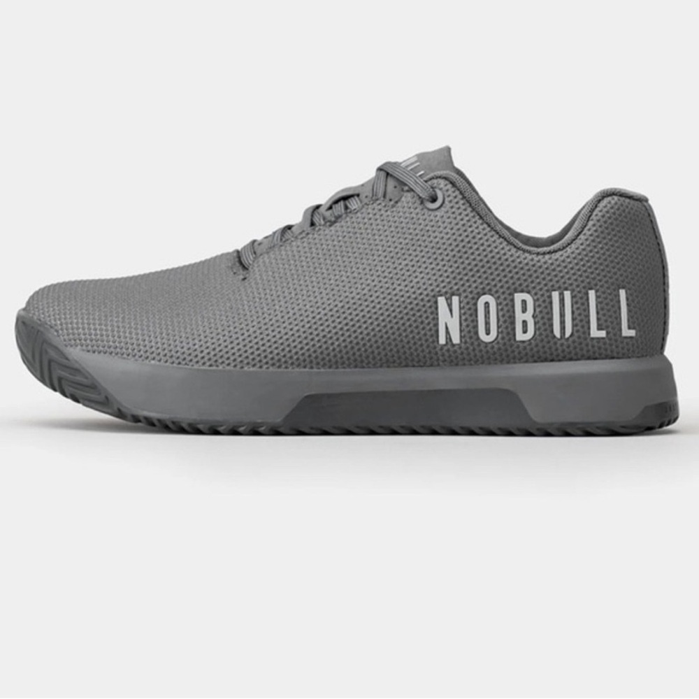 NoBull Trainer Size 9